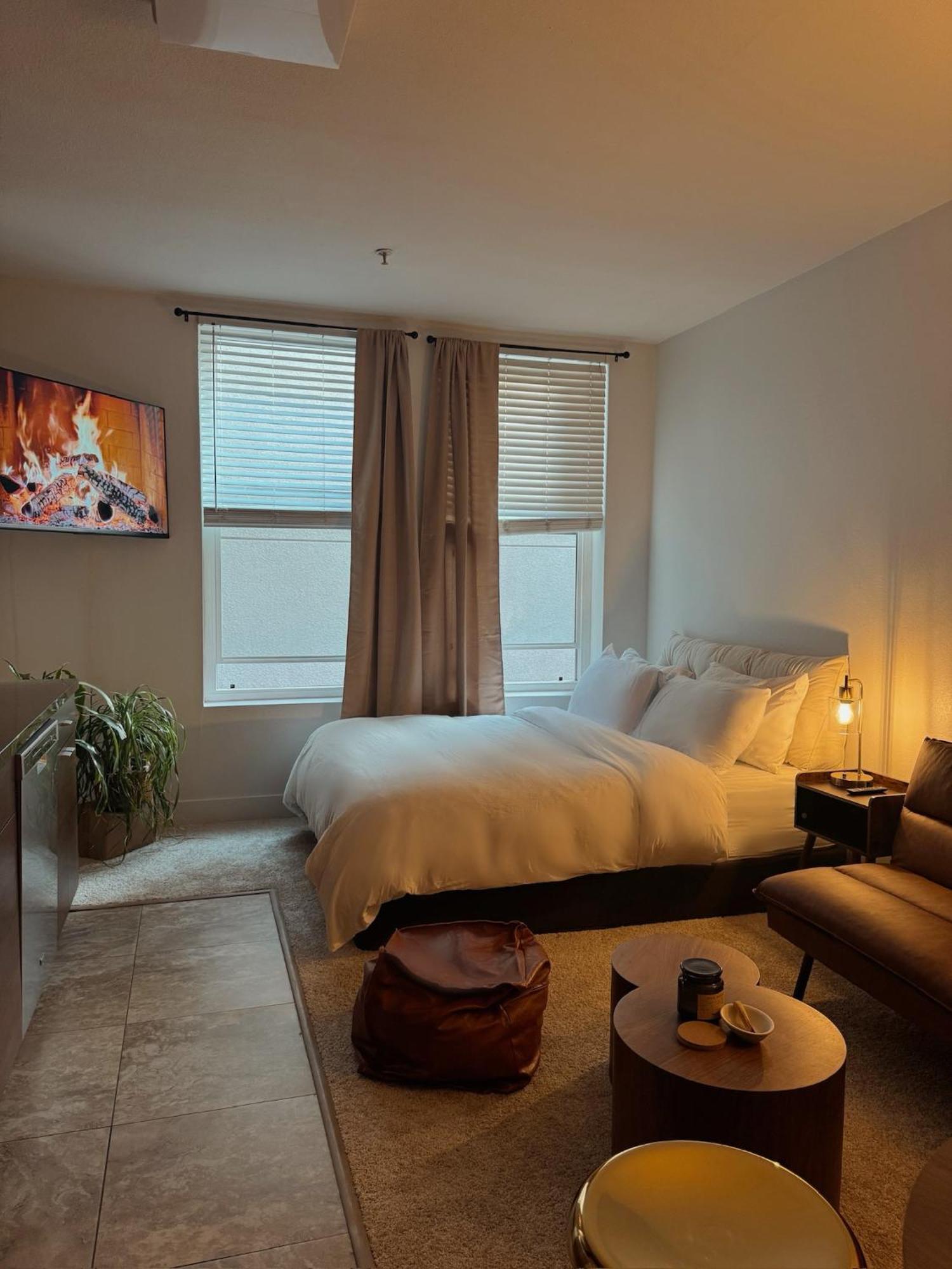 Elegant At Marina-venice With Pool, Jacuzzi, Gym By Holistica Retreats Appartement