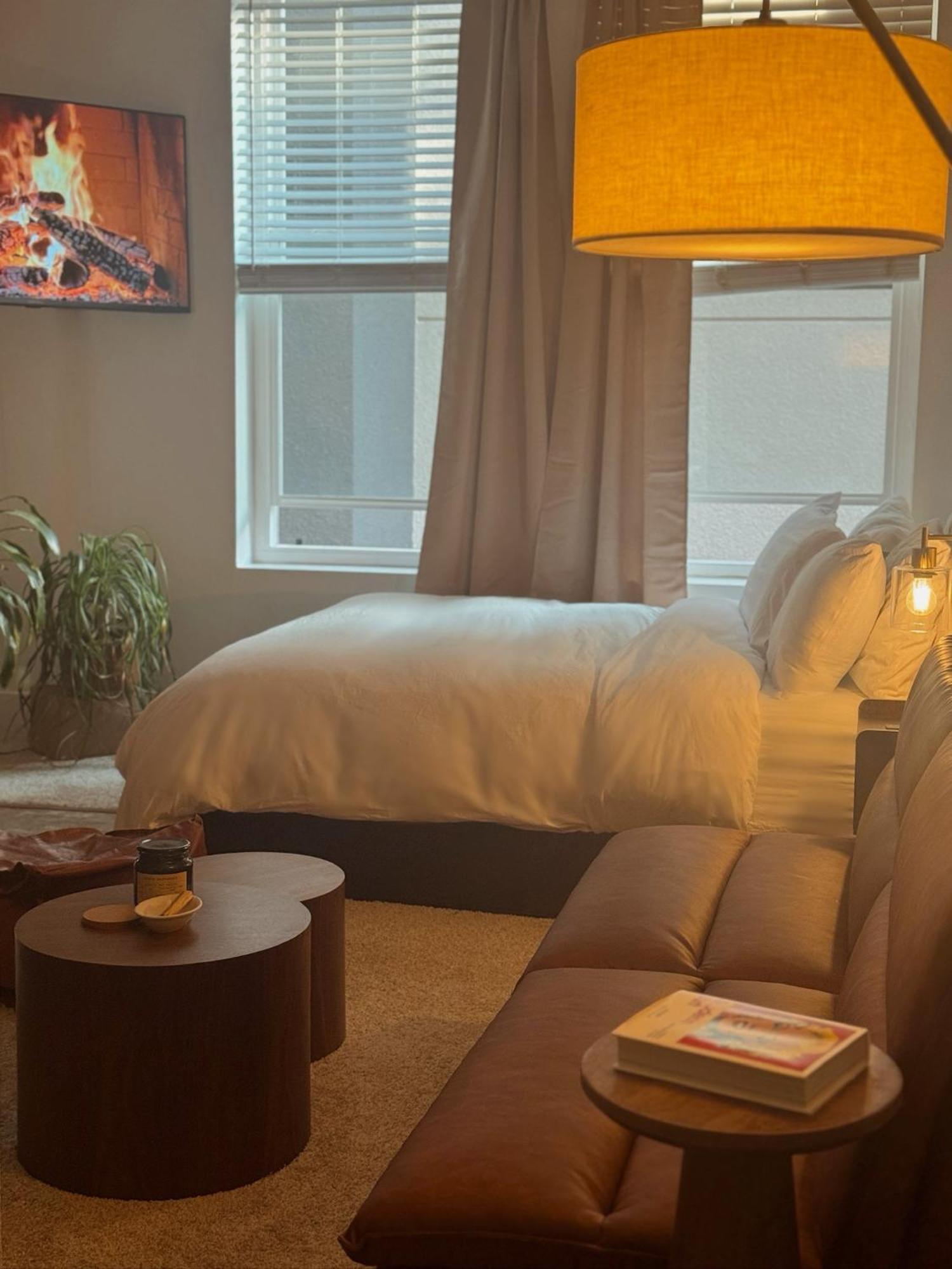 Elegant At Marina-venice With Pool, Jacuzzi, Gym By Holistica Retreats Appartement